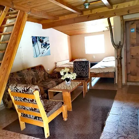 Bungalow Next To The Yastrebets Gondola Lift Gasthof
